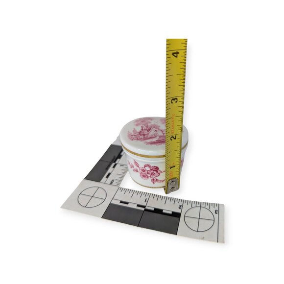 Vintage Spode Red & White Trinket Box Fine Bone China Made in England 2" X 1.5" - Picture 11 of 11